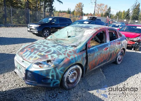 2014 Ford Focus Se from USA, damaged, VIN 1FADP3F23EL170114